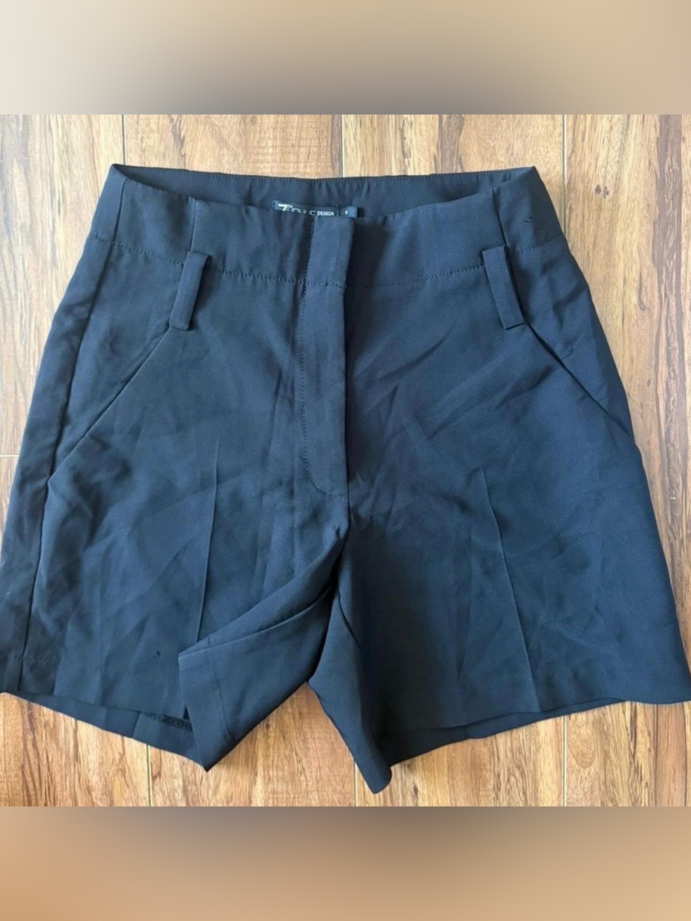 Tailored Black Women’s Bermuda Shorts